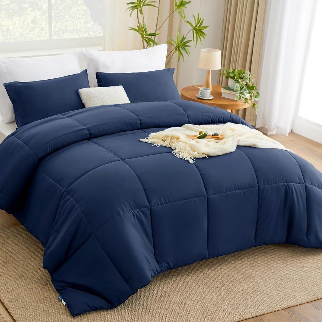 Ultimate 4-Piece Bedding Bundle - Blue